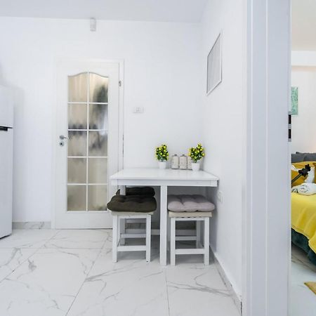 Monza-Apartment Бухарест Екстер'єр фото